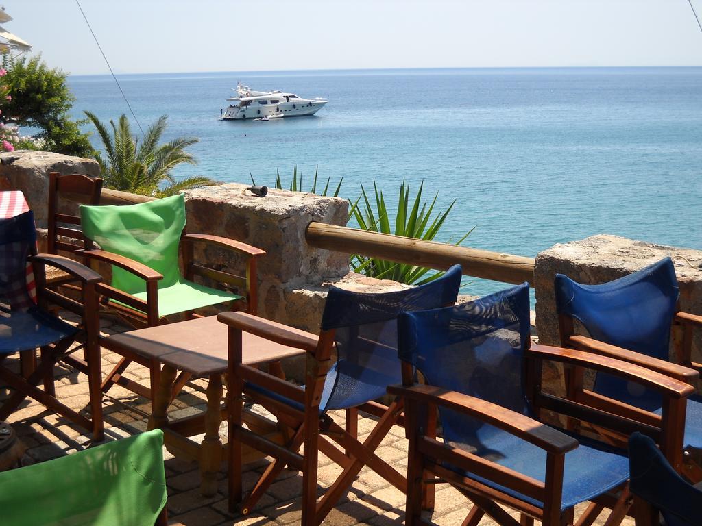 Argo Hotel Aegina Экстерьер фото